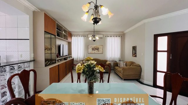 CASA ALTO PADRÃO JARDIM IRACEMA – ÁREA GOURMET – PISCINA – R$ 1.400.000,00