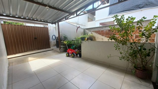 02 CASAS BAIRRO SÃO FRANCISCO – R$570.000,00 – NEGOCIÁVEL