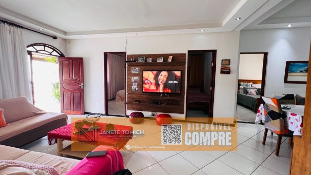 CASA 03 QTOS – GARAGEM-QUINTAL – B.FUNCIONÁRIOS