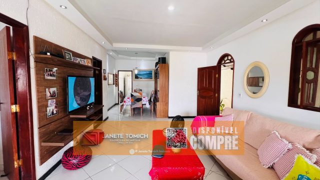 CASA 03 QTOS – GARAGEM-QUINTAL – B.FUNCIONÁRIOS