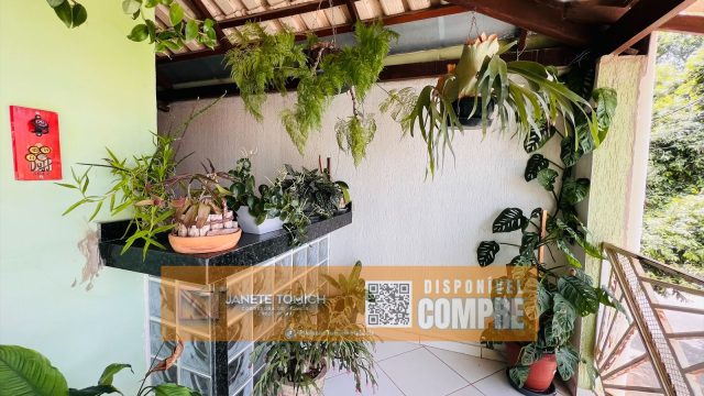 CASA 03 QTOS – GARAGEM-QUINTAL – B.FUNCIONÁRIOS