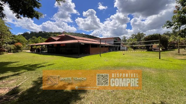 VENDO SÍTIO 12,5 HECTARES – 20 KM TEÓFILO OTONI – COM ESTRUTURA COMPLETA PARA FESTAS – R$ 1.100.000,00