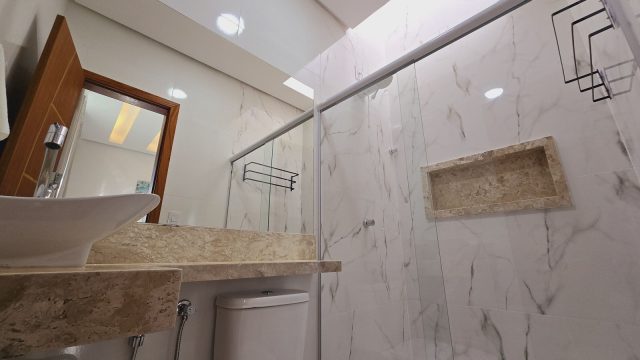 LINDA CASA DUPLEX EM CONDOMÍNIO – PORTO SEGURO BA – R$ 750.000,00