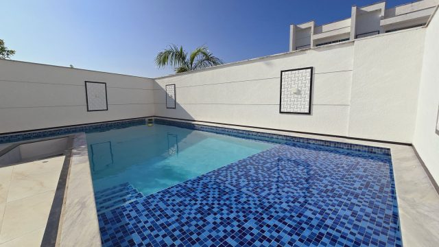 LINDA CASA DUPLEX EM CONDOMÍNIO – PORTO SEGURO BA – R$ 750.000,00