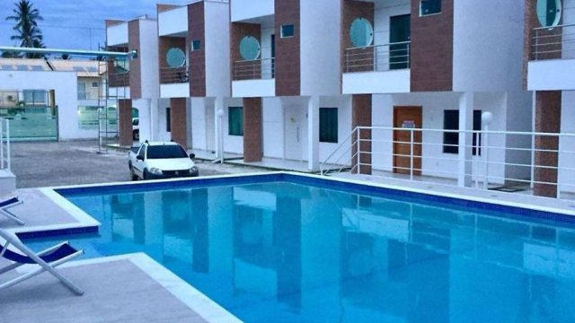 EXCELENTE CASA DUPLEX EM CONDOMÍNIO- TAPERAPUÃ – PORTO SEGURO BA R$ 750.000,00