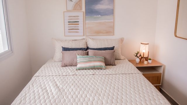 CASAS DUPLEX LUX0 – SANTA CRUZ CABRÁLIA – BA – 03 SUÍTES PÉ NA AREIA – R$ 760.000,00