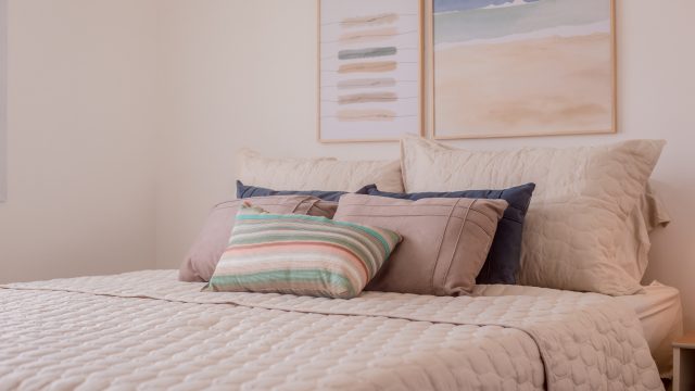 CASAS DUPLEX LUX0 – SANTA CRUZ CABRÁLIA – BA – 03 SUÍTES PÉ NA AREIA – R$ 760.000,00