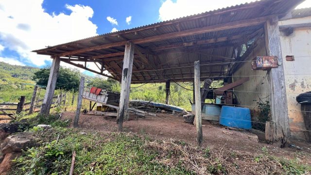 FAZENDA 18 ALQUEIRES – 25 KM DE ITAMBACURI – R$ 1.980.000,00