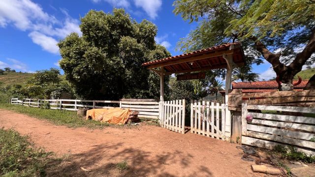 FAZENDA 18 ALQUEIRES – 25 KM DE ITAMBACURI – R$ 1.980.000,00