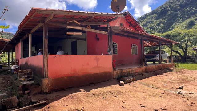 FAZENDA 18 ALQUEIRES – 25 KM DE ITAMBACURI – R$ 1.980.000,00