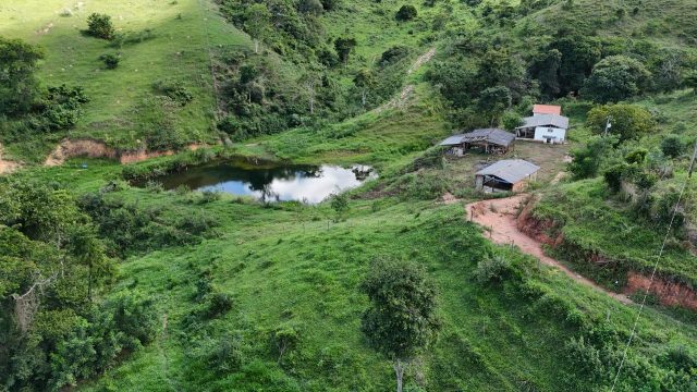 FAZENDA 18 ALQUEIRES – 25 KM DE ITAMBACURI – R$ 1.980.000,00