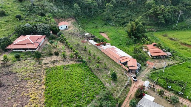 CHÁCARA 2.400 MTS² – 17 KM TEÓFILO OTONI – R$ 170.000,00