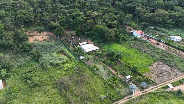 CHÁCARA 2.400 MTS² – 17 KM TEÓFILO OTONI – R$ 170.000,00