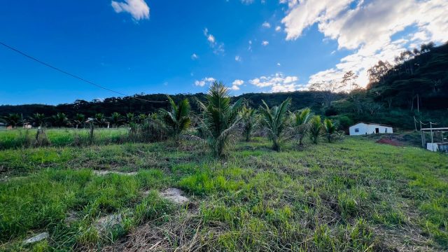 CHÁCARA 2.400 MTS² – 17 KM TEÓFILO OTONI – R$ 170.000,00