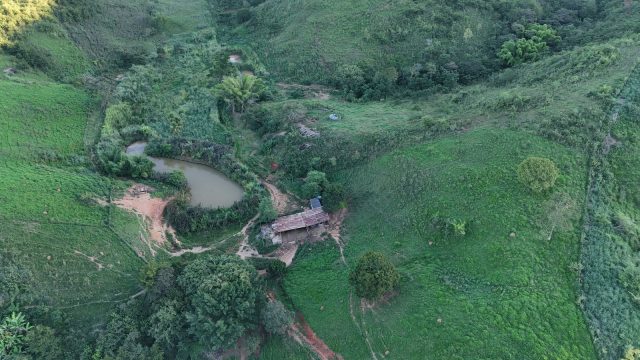 SÍTIO 16 ALQUEIRES – 77,44 HA –  ITAMBACURI MG – R$ 2.280.000,00