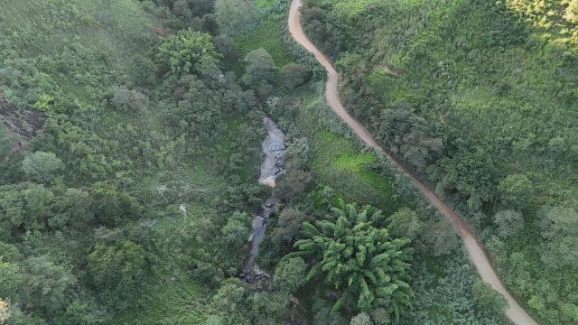 SÍTIO 16 ALQUEIRES – 77,44 HA –  ITAMBACURI MG – R$ 2.280.000,00