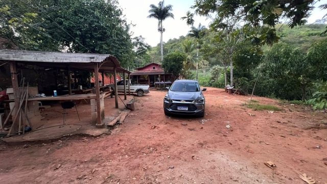 SÍTIO 16 ALQUEIRES – 77,44 HA –  ITAMBACURI MG – R$ 2.280.000,00