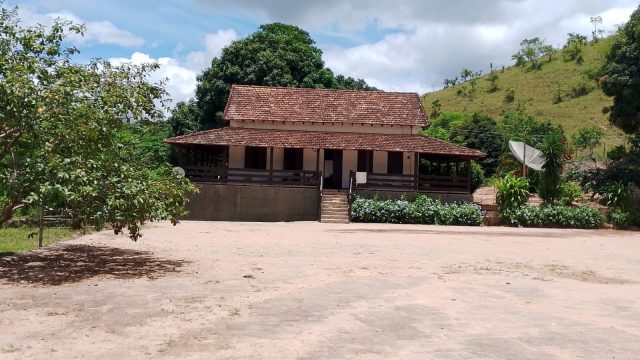 FAZENDA 145 HECTARES-25 KM DE TEÓFILO OTONI – R$ 3.000.000,00