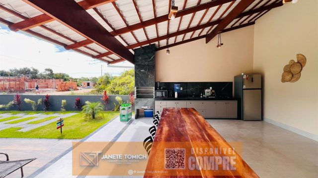EXCELENTE CASA 03 QTOS-ÁREA GOURMET – PISCINA – GUARATIBA-PRADO-BA – R$ 650.000,00