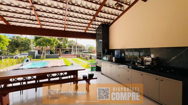 EXCELENTE CASA 03 QTOS-ÁREA GOURMET – PISCINA – GUARATIBA-PRADO-BA – R$ 650.000,00