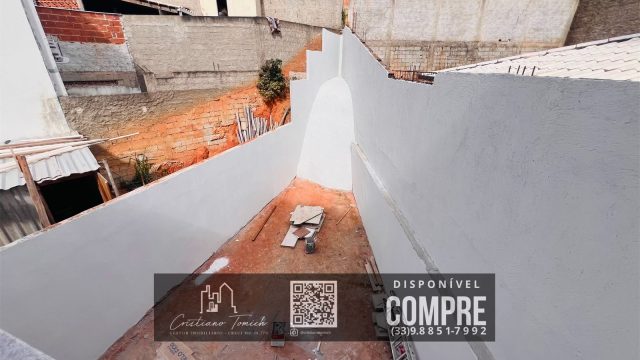 CASA PROX.CASTRO PIRES – 03 QTOS – SUÍTE – GARAGEM – R$ 650.000,00