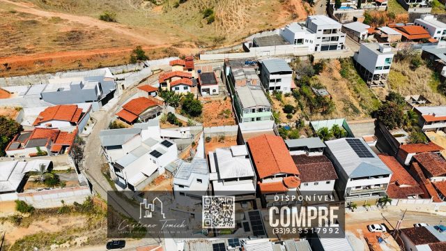 CASA PROX.CASTRO PIRES – 03 QTOS – SUÍTE – GARAGEM – R$ 650.000,00
