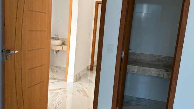 APARTAMENTO NOVO DE LUXO