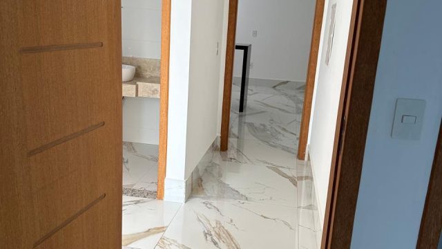APARTAMENTO NOVO DE LUXO