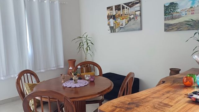 EXCELENTE CASA
